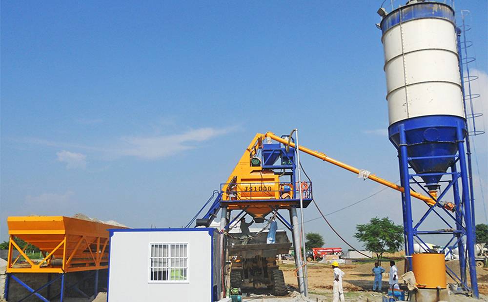 Bucket Loading HZS50 Concrete Batching Plant In United Arab Emirates